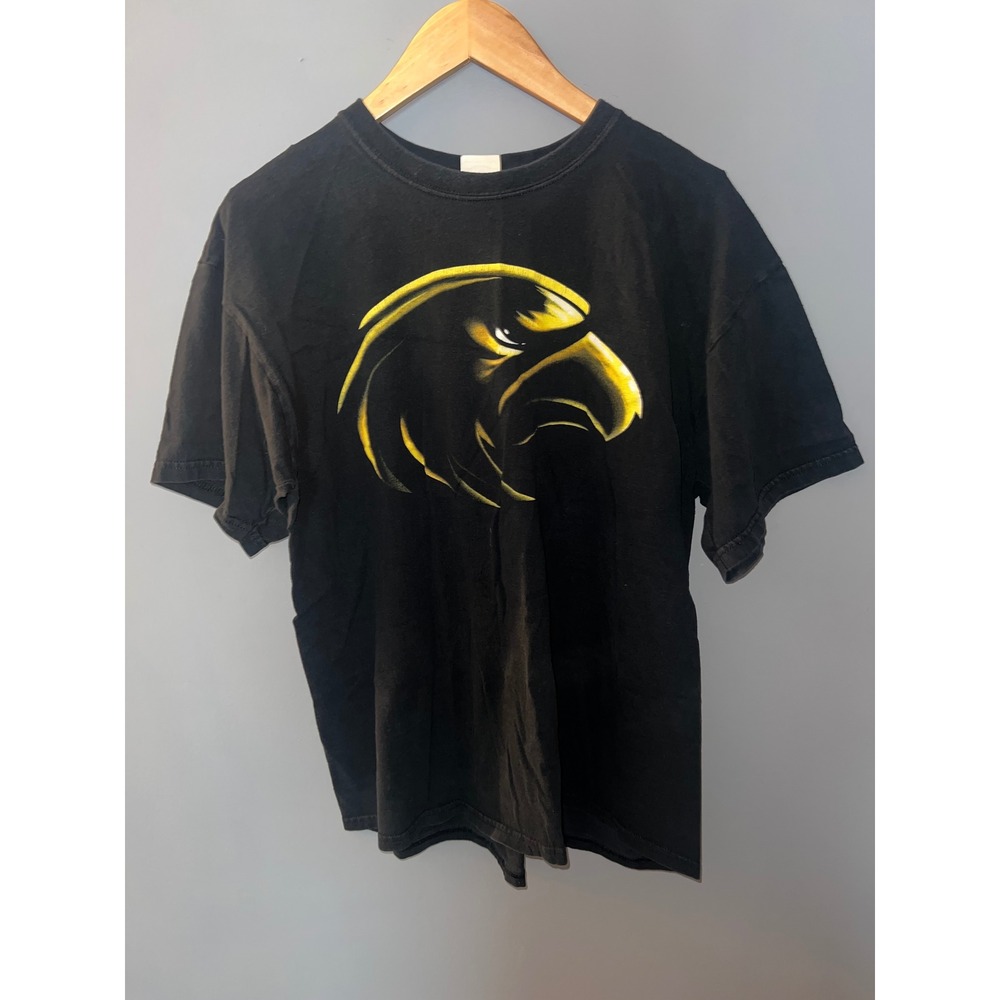 Iowa Hawkeyes Ruppshirts Graphic T-Shirt Mens Large Black Yellow NCAA Football